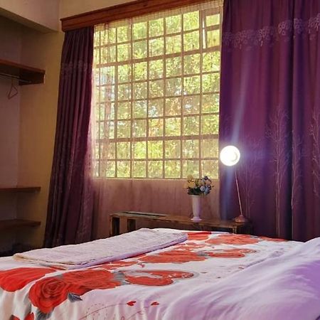 Sparkles Resort Meru Exterior photo